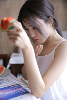 张津瑜视频